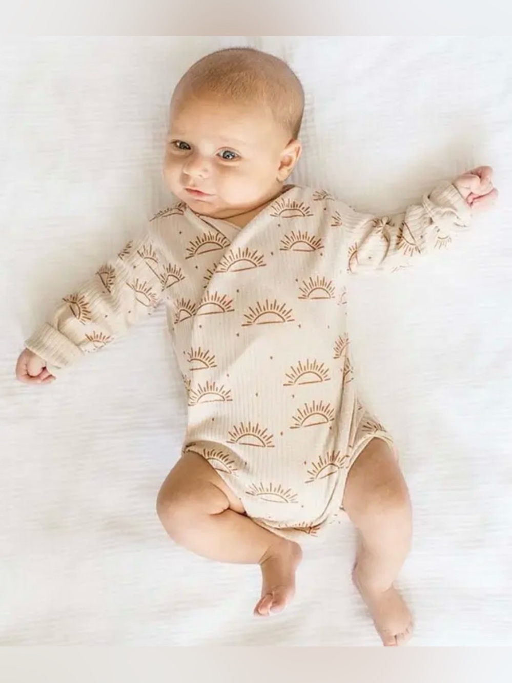 Mama Coco Long Sleeve Winged Bodysuit in Sandy Sunsets | Size 9-12m
